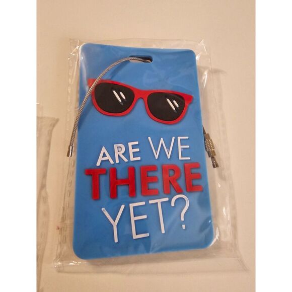 KIDS 4 Pack TSA Approved Luggage Tags for suitcases Cute Travel Name Tag - Picture 7 of 10